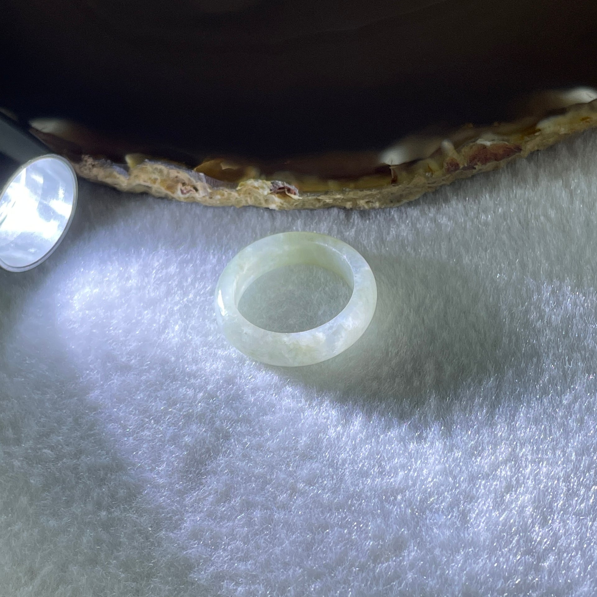 Type A Natural White to Faint Green Jadeite Ring 3.74g 5.8 b y 3.5mm US 8.2 HK 18 (Very Very Slight Internal Line) - Huangs Jadeite and Jewelry Pte Ltd