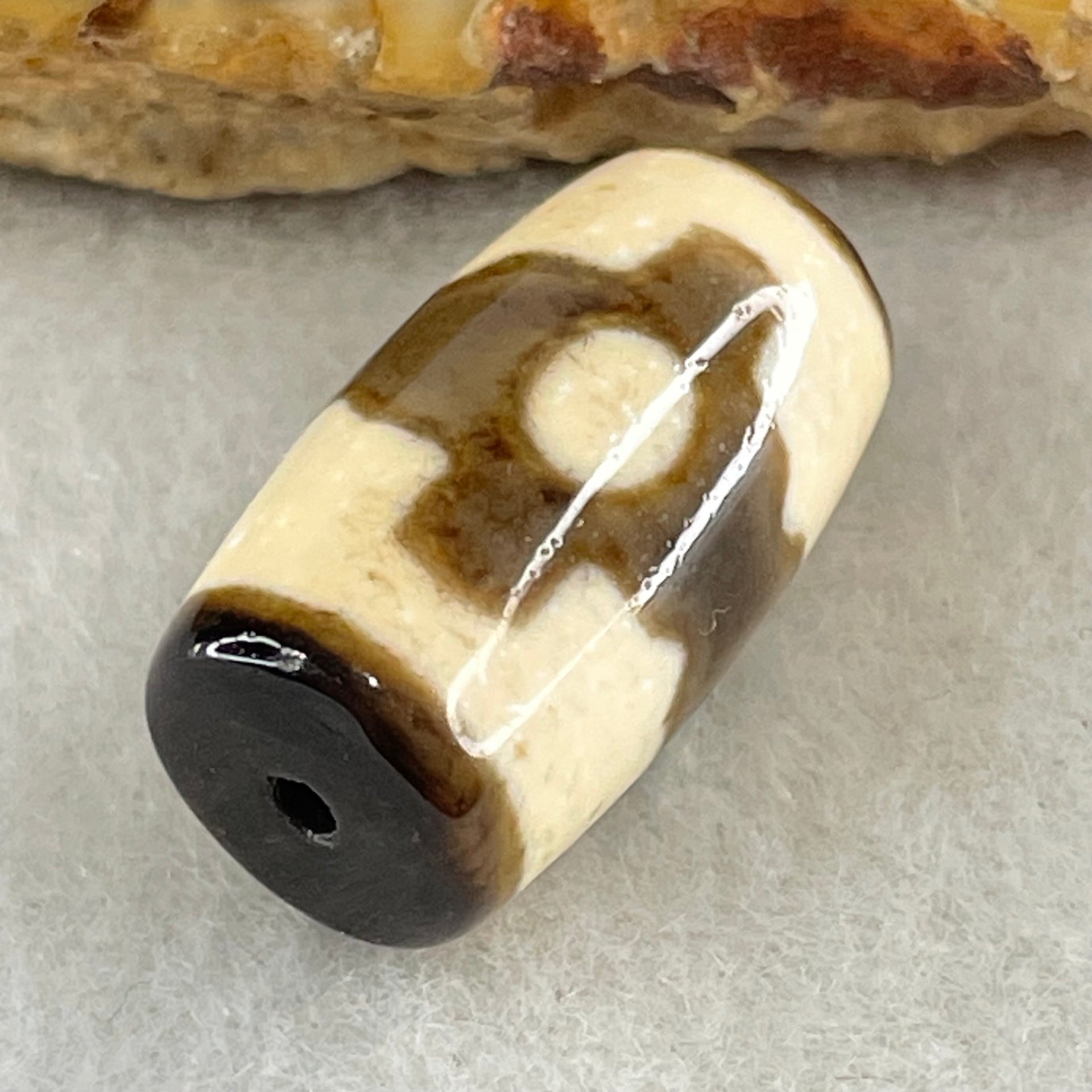 Natural Powerful Tibetan Old Oily Agate 3 Eyes Dzi Bead Heavenly Master (Tian Zhu) 三眼天诛 3.66g 18.7 by 10.7mm - Huangs Jadeite and Jewelry Pte Ltd