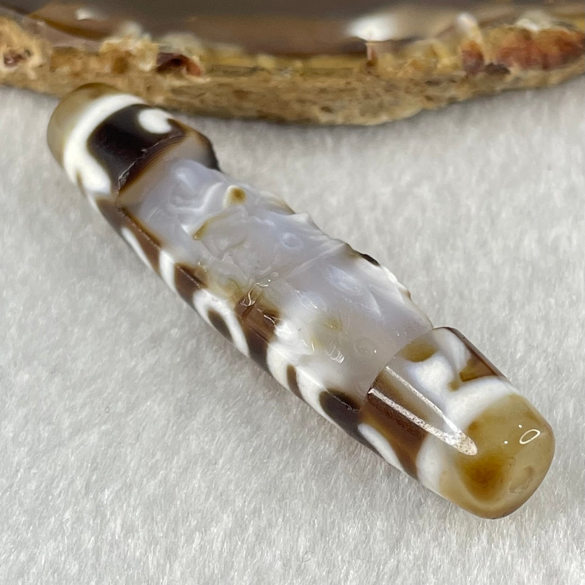 Natural Powerful Tibetan Old Oily Agate Zha Ji La Mu Female Cai Shen and 3 Eyed Dharma Vajra Dzi Bead Heavenly Master (Tian Zhu) 扎基拉姆女财神两眼天珠 13.14g 57.7 by 12.5mm - Huangs Jadeite and Jewelry Pte Ltd