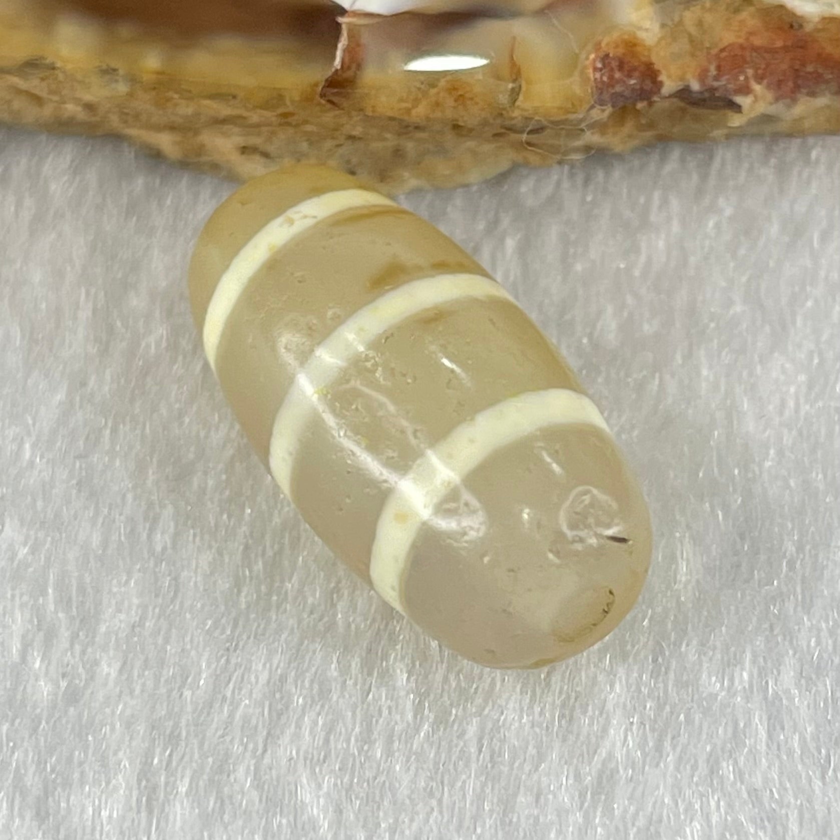 Natural Powerful Tibetan Old Oily Agate 3-Lines Dzi Bead Heavenly Master (Tian Zhu) 三行天诛 2.99g 20.1 by 10.2mm - Huangs Jadeite and Jewelry Pte Ltd