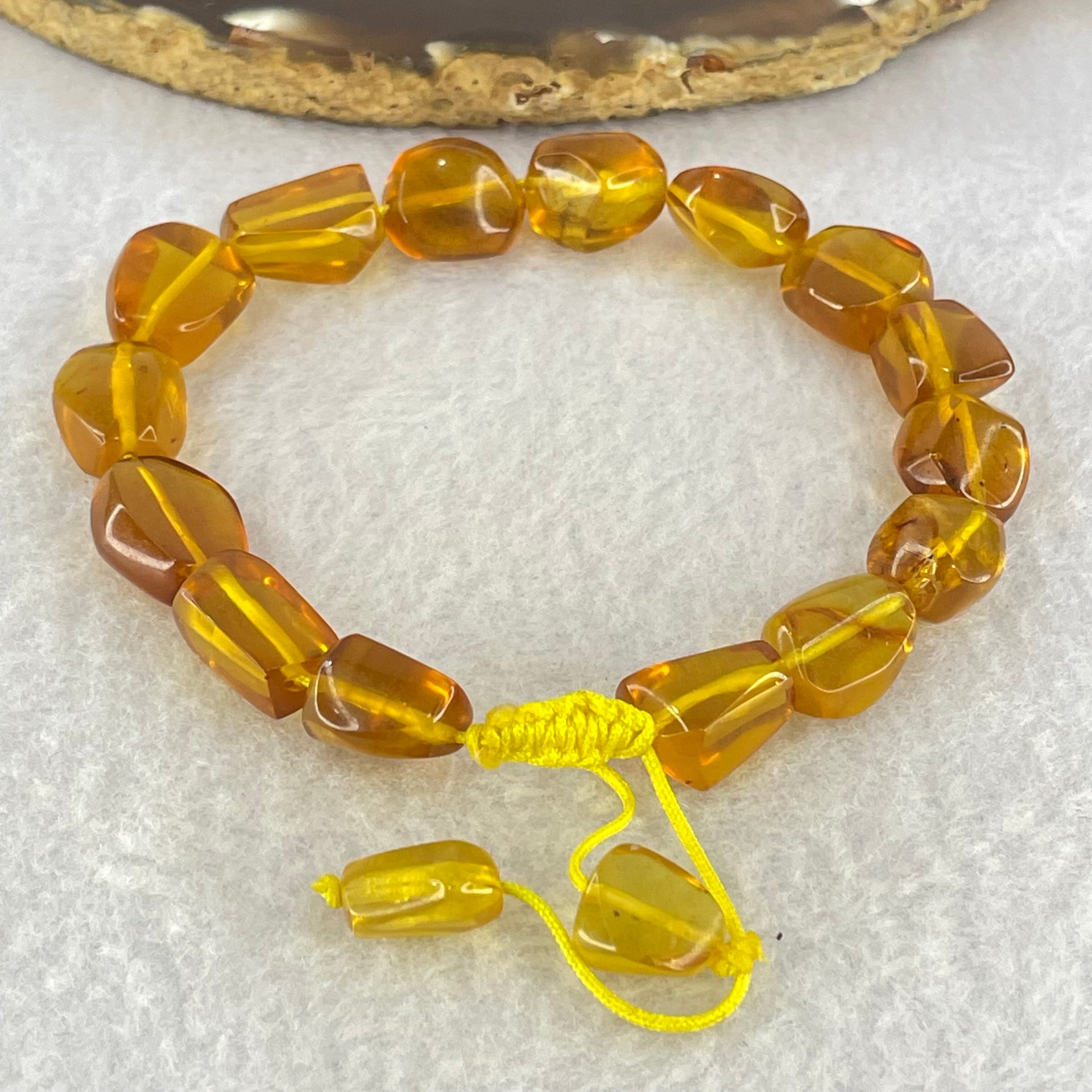 Natural Yellow Amber Fragments Bracelet 11.18g 18cm 15.4 by 10.2 by 8.1mm 15pcs - Huangs Jadeite and Jewelry Pte Ltd