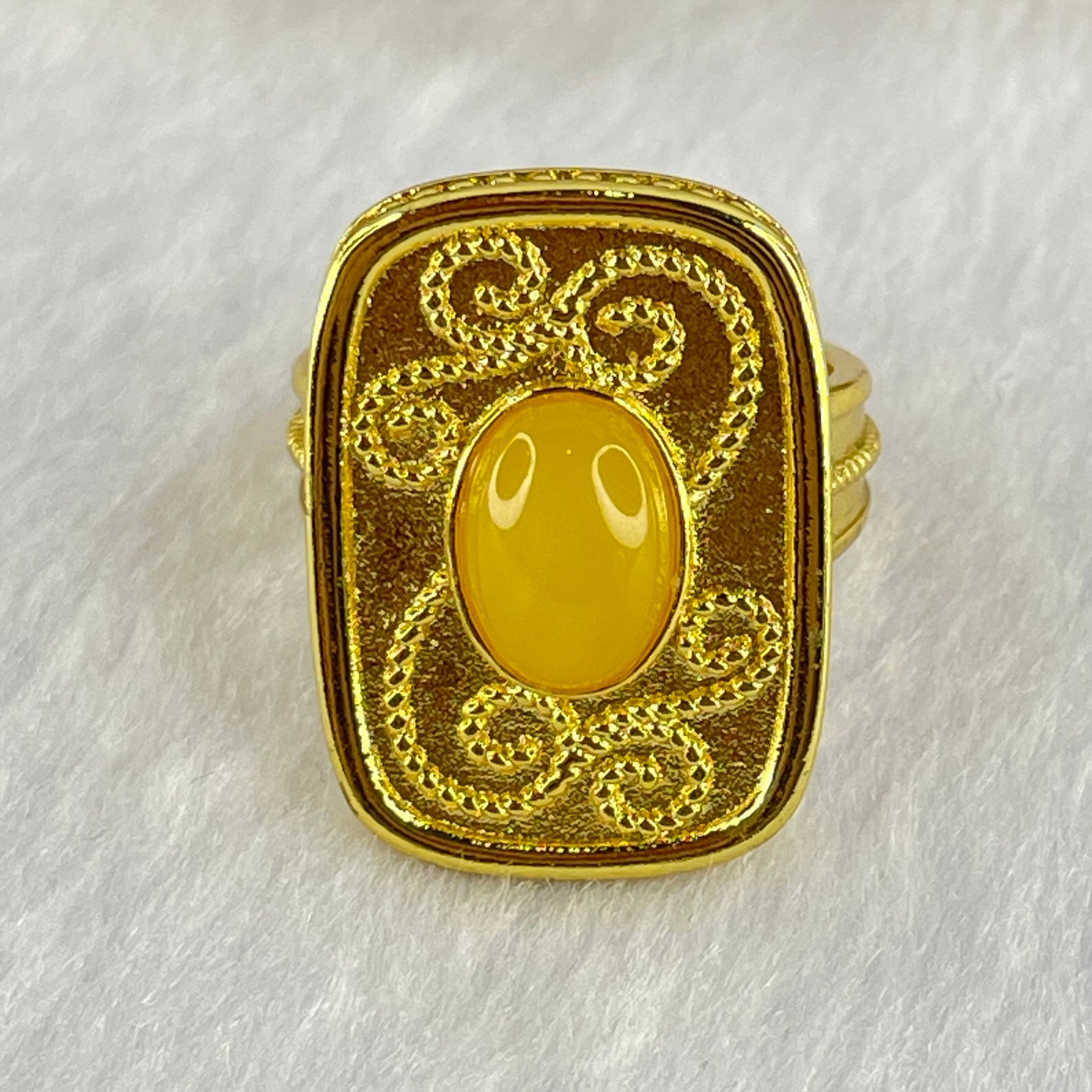 Natural Butterscotch Amber in  Sliver Gold Color Ring (Adjustable Size) 7.55g 10.0 by 6.6 by 3.0mm - Huangs Jadeite and Jewelry Pte Ltd