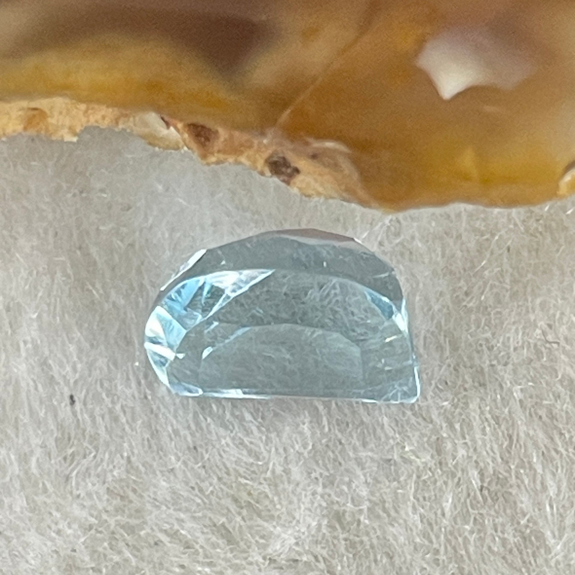 Natural Sky Blue Topaz Trillion Shape 2.59ct 9.0 by 7.1 by 4.7mm - Huangs Jadeite and Jewelry Pte Ltd