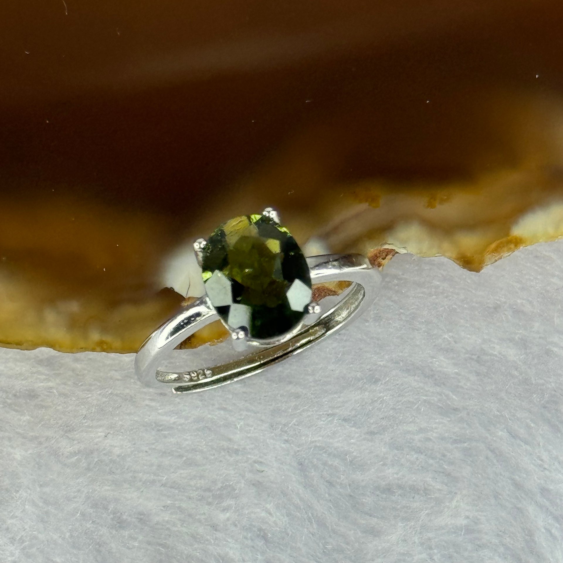Natural Faceted Czech Republic Moldavite Meteorite Crystal in S925 Sliver Ring (Adjustable Size) 天然捷克陨石925银戒指 1.43g 9.0 by 7.0 by 4.6mm - Huangs Jadeite and Jewelry Pte Ltd