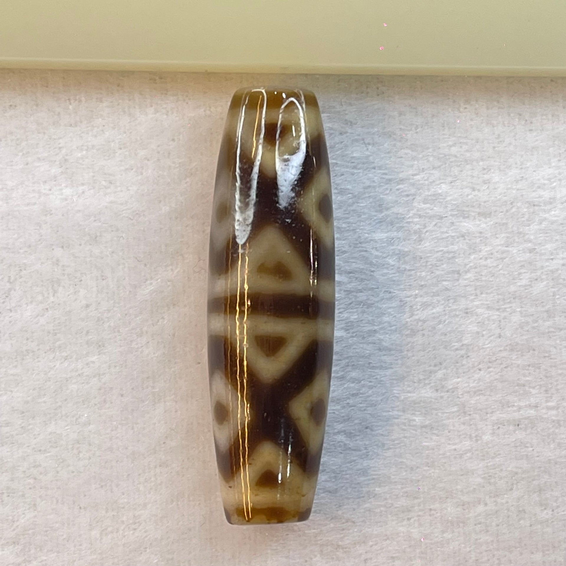 Natural Powerful Tibetan Old Oily Agate 6 Eye Vajra Dzi Bead Heavenly Master (Tian Zhu) 六眼金刚杵天诛 14.35g 47.4 by 14.0mm - Huangs Jadeite and Jewelry Pte Ltd