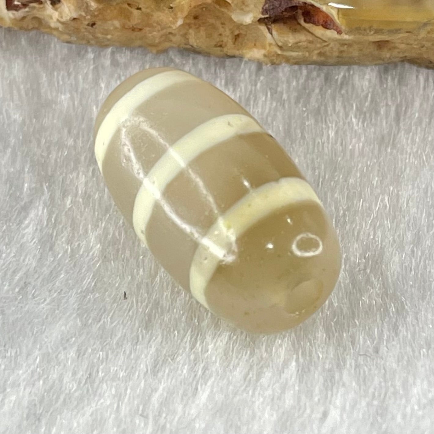 Natural Powerful Tibetan Old Oily Agate 3-Lines Dzi Bead Heavenly Master (Tian Zhu) 三行天诛 2.51g 17.9 by 9.7mm - Huangs Jadeite and Jewelry Pte Ltd