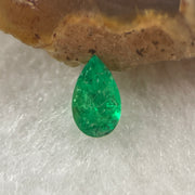 Natural Colombia Green Emerald (Beryl) Cut-Cornered Tear Drop cut 0.50ct 7.0 by 4.2 by 3.4mm - Huangs Jadeite and Jewelry Pte Ltd