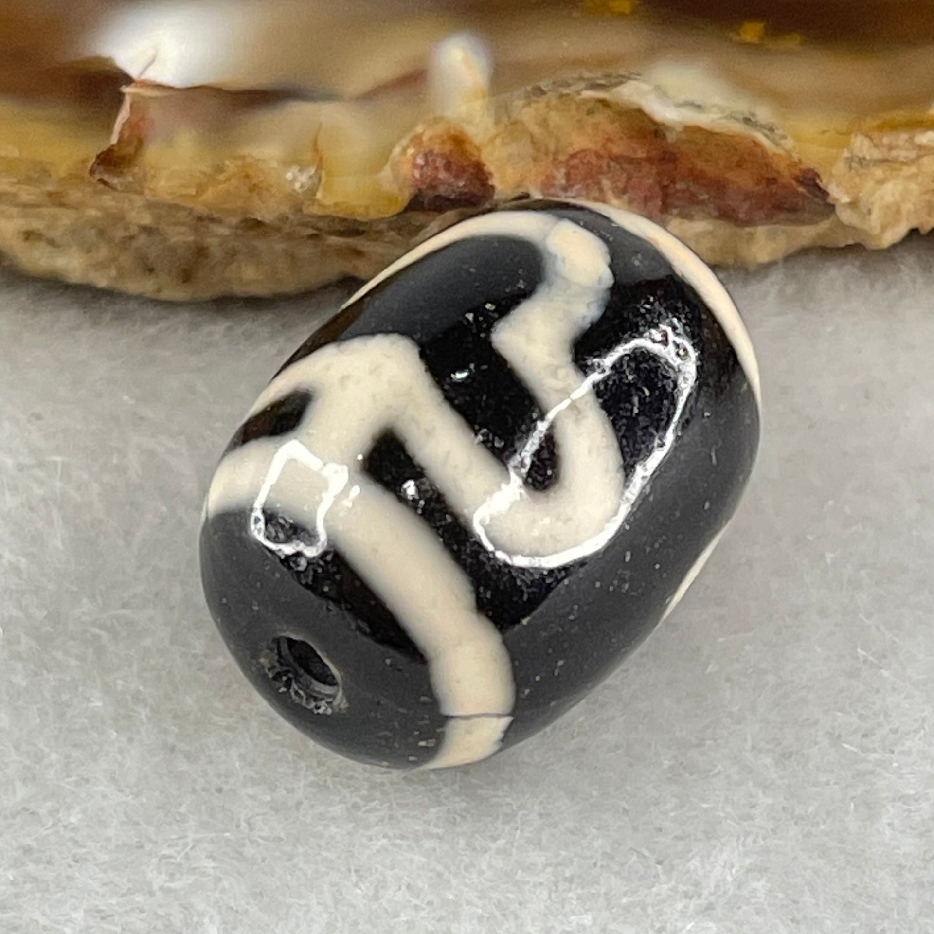 Natural Powerful Tibetan Old Oily Agate Double Bodhi Tree Dzi Bead Heavenly Master (Tian Zhu) 菩提树天珠 4.67g 17.8 by 13.1mm - Huangs Jadeite and Jewelry Pte Ltd