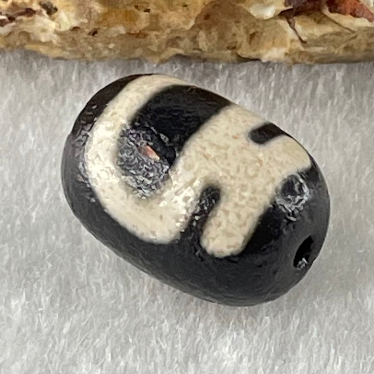 Natural Powerful Tibetan Old Oily Agate Double Nectar Vessel Dzi Bead Heavenly Master (Tian Zhu) 花蜜容器眼天珠 2.22g 14.1 by 10.0mm - Huangs Jadeite and Jewelry Pte Ltd