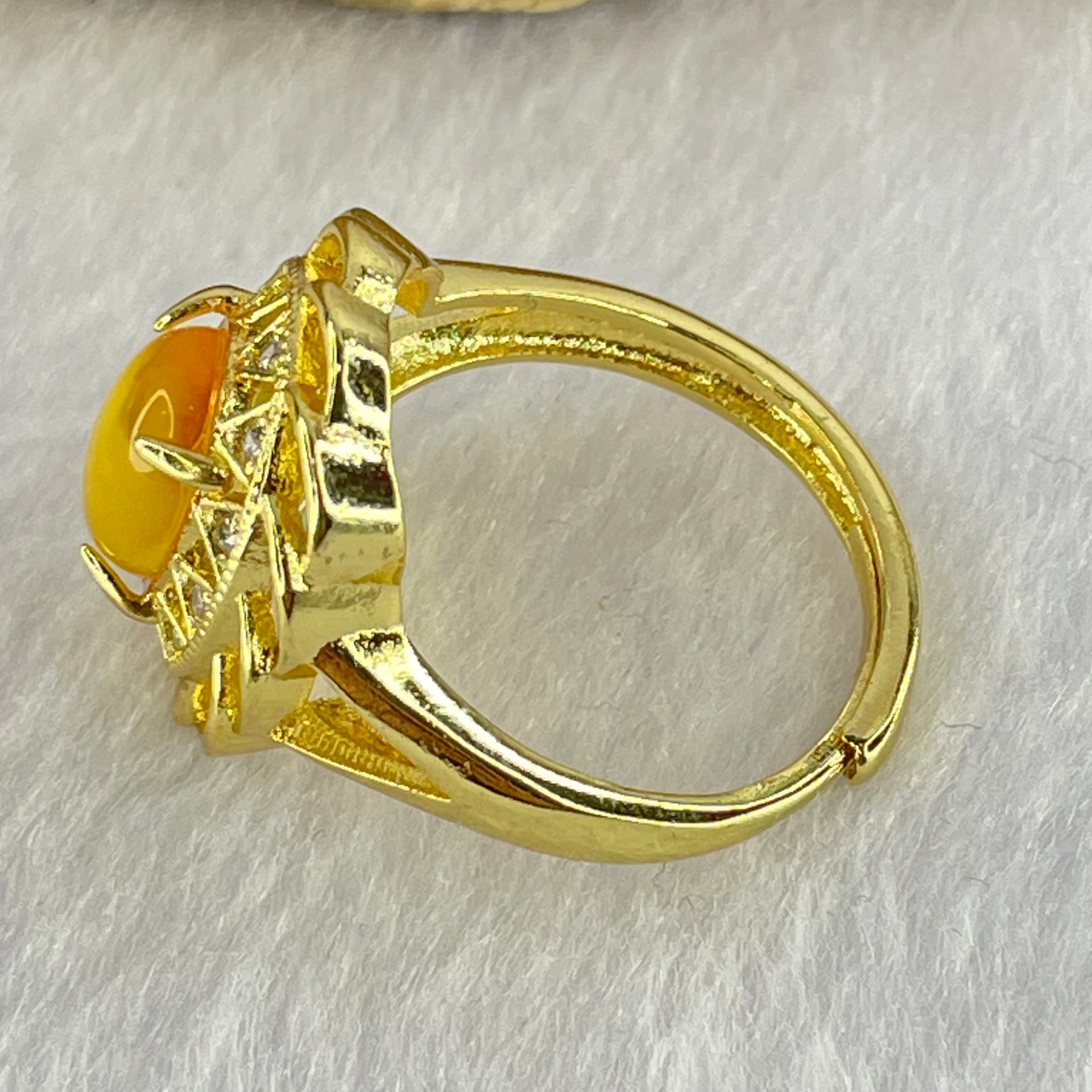 Natural Golden Yellow Butterscotch Amber With Crystals in S925 Sliver Gold Color Ring (Adjustable Size) 3.63g 8.7 by 7.4 by 4.0mm - Huangs Jadeite and Jewelry Pte Ltd