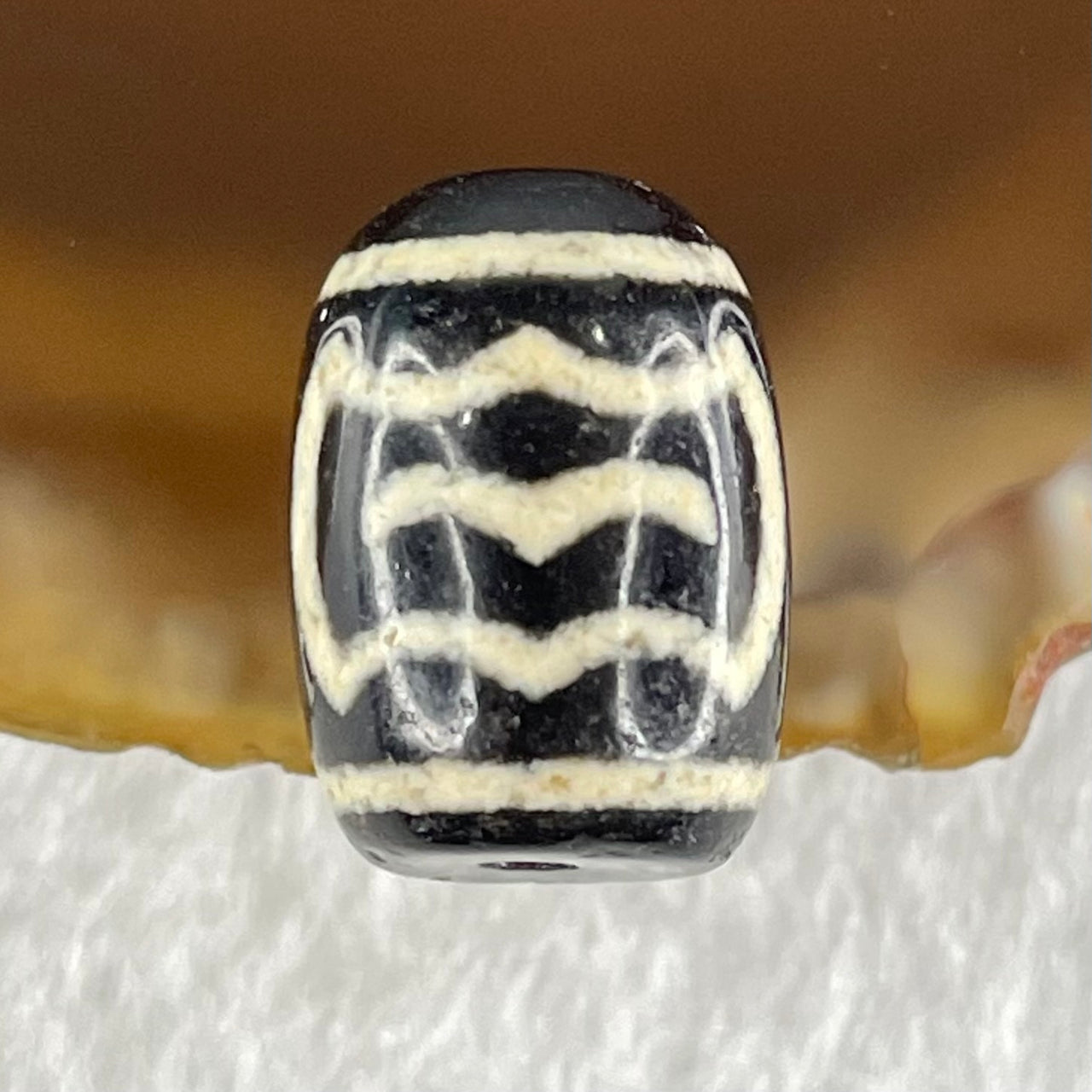 Natural Powerful Tibetan Old Oily Agate Double Garuda Dzi Bead Heavenly Master (Tian Zhu) 2.31g 13.7 by 10.1mm - Huangs Jadeite and Jewelry Pte Ltd