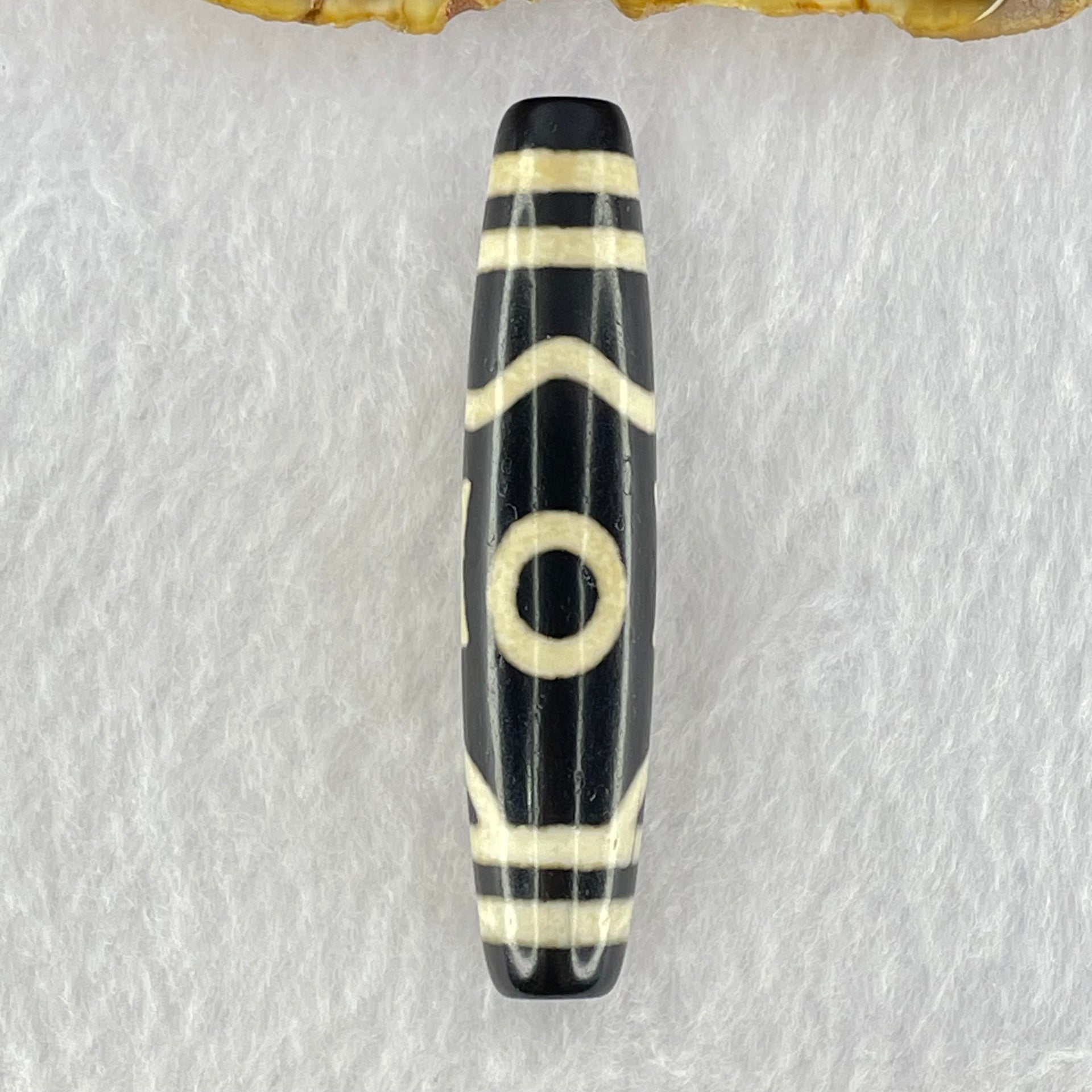 Natural Powerful Tibetan Old Oily Agate Sky Door Serenity 1 Eye Dzi Bead Heavenly Master (Tian Zhu) 一眼天诛 15.28g 59.3 by 12.9mm - Huangs Jadeite and Jewelry Pte Ltd