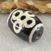 Natural Powerful Tibetan Old Oily Agate 5 Eyes Lightning Dzi Bead Heavenly Master (Tian Zhu) 五眼闪电天珠 4.20g 17.4 by 12.7mm - Huangs Jadeite and Jewelry Pte Ltd