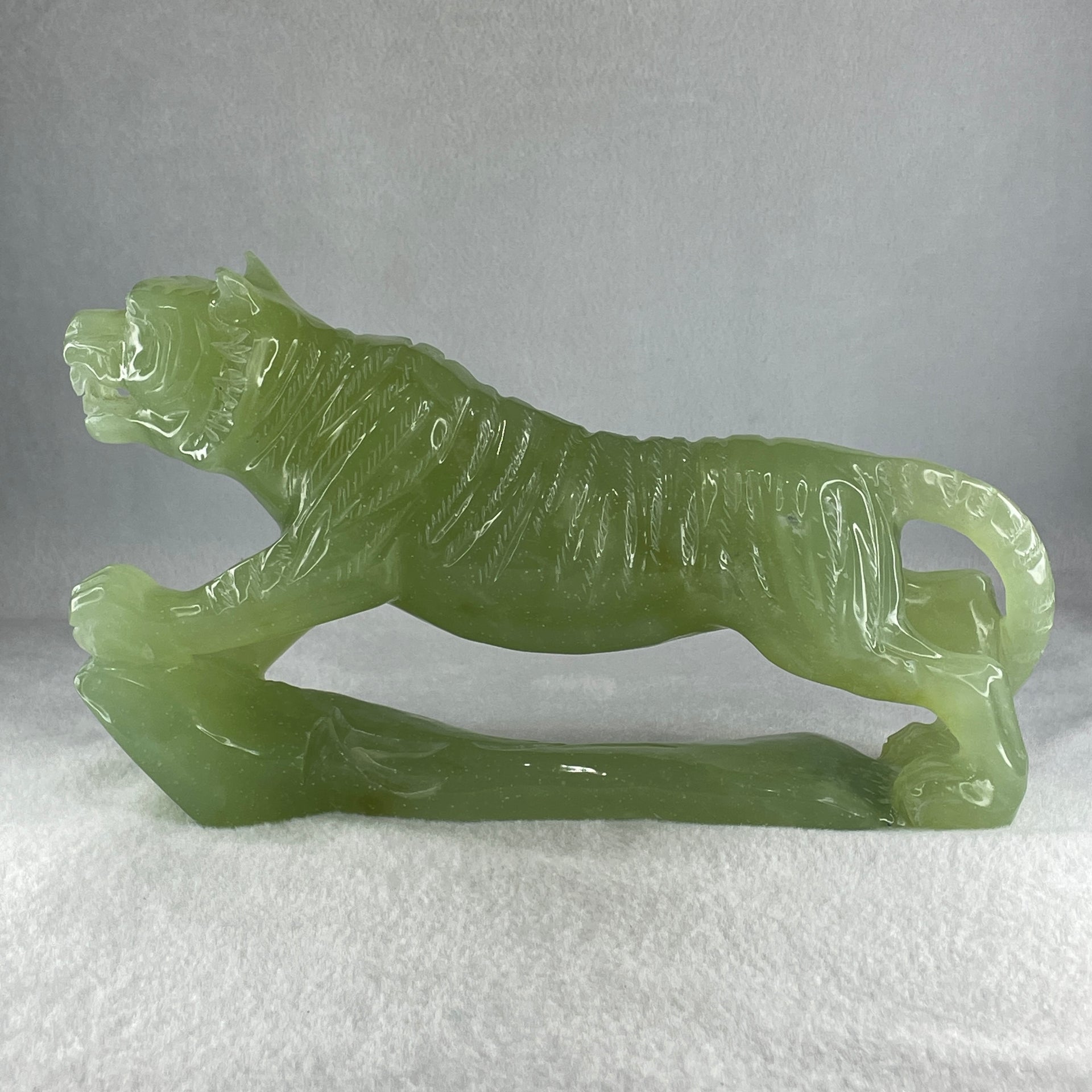 Natural Green Serpentine Tiger with Wooden Stand Display 1711.3g 255.0 by 90.0 by 160.0mm - Huangs Jadeite and Jewelry Pte Ltd