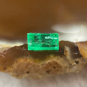 Natural Colombia Green Emerald (Beryl) Cut-Cornered Rectangular step cut 0.56ct 6.0 by 3.6 by 3.2mm - Huangs Jadeite and Jewelry Pte Ltd