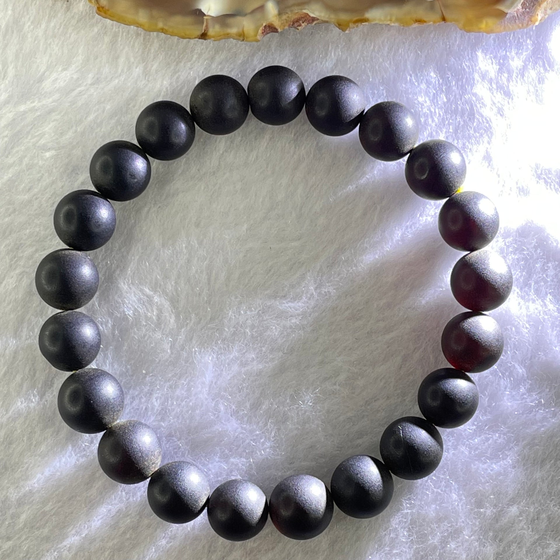 Natural Iron Blood King Amber Beads Bracelet 天然铁血王琥珀手链 9.22g 16.5cm 9.7mm 21 Beads - Huangs Jadeite and Jewelry Pte Ltd