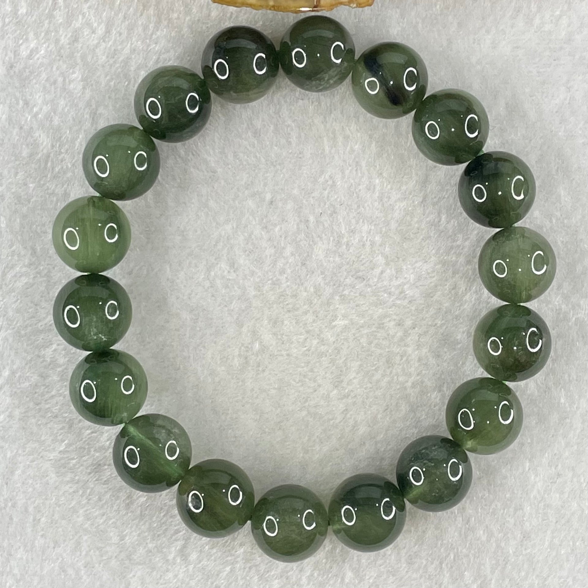 Good Grade Natural Cats Eye Green Rutilated Quartz Beads Bracelet 39.67g 18cm 11.7mm 18 Beads - Huangs Jadeite and Jewelry Pte Ltd