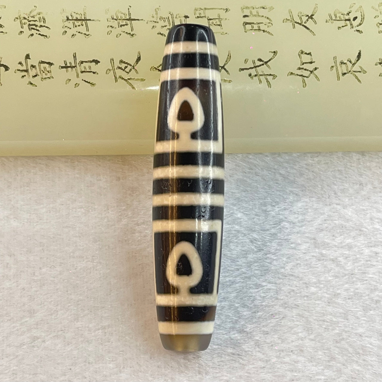 Natural Powerful Tibetan Old Oily Agate Patina 4 Mercy Bodhi Tree Leaf Dzi Bead Heavenly Master (Tian Zhu) 六眼天诛 16.43g 59.5 by 13.4mm - Huangs Jadeite and Jewelry Pte Ltd