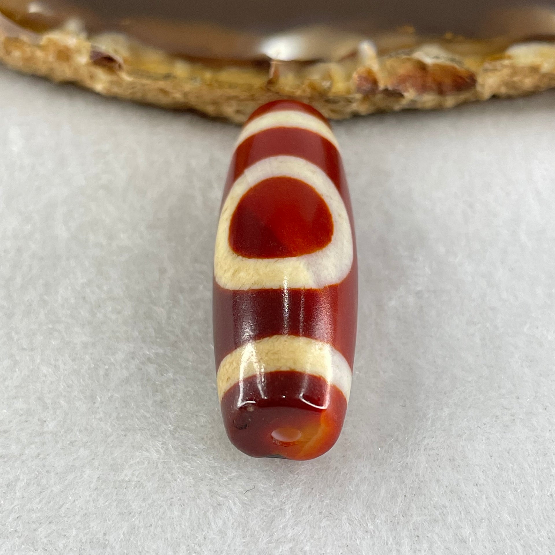 Natural Powerful Tibetan Old Oily Red White Agate One Eye Earth Element Dzi Bead Heavenly Master (Tian Zhu) 一眼土元素天珠 10.72g 37.5 by 13.5mm - Huangs Jadeite and Jewelry Pte Ltd