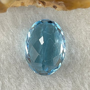 Natural Sky Blue Topaz Oval Shape 8.16ct 13.8  by 9.9 by 6.9mm - Huangs Jadeite and Jewelry Pte Ltd