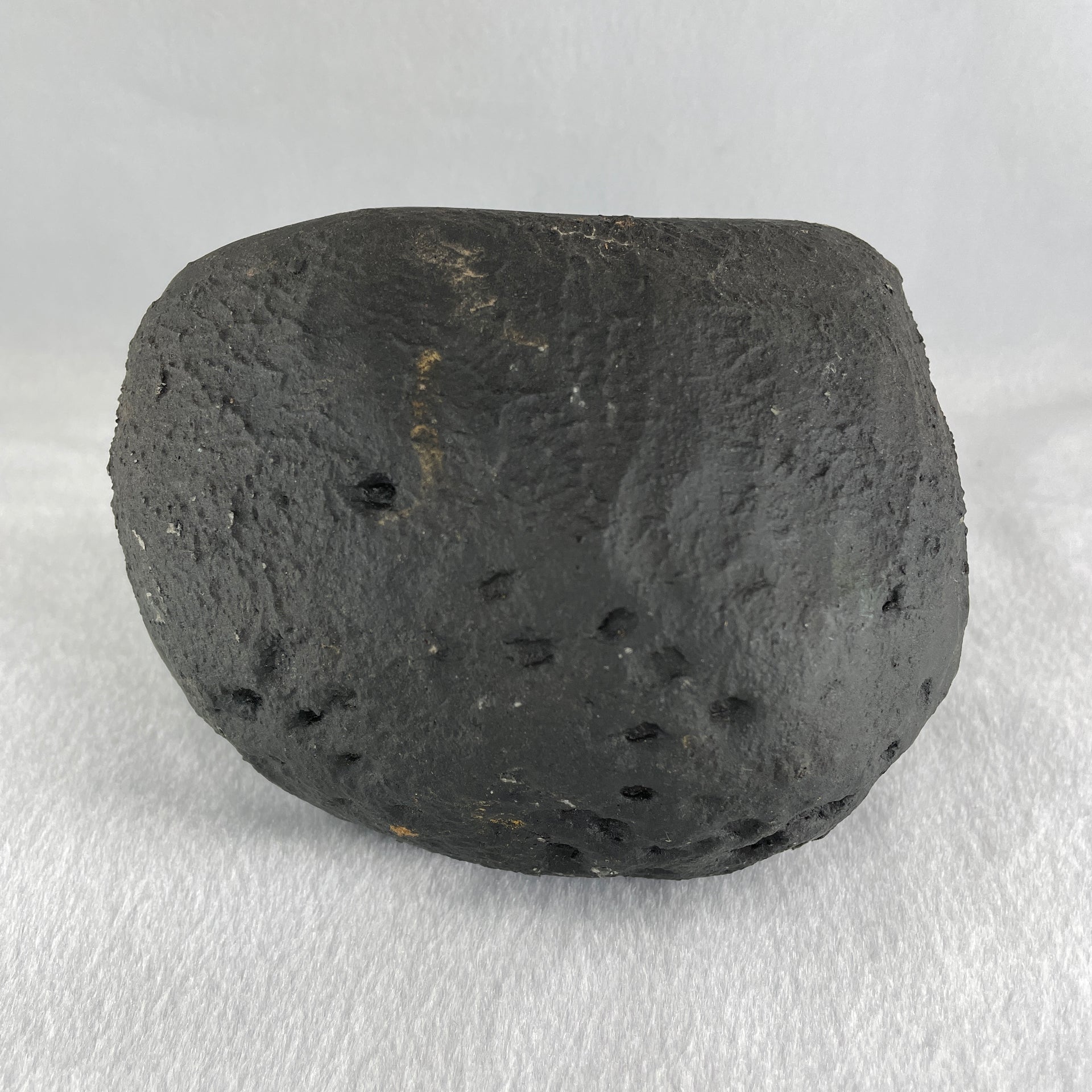 Natural Amethyst Cave with Wooden Stand 2,387.0g 153.2 by 143.7 by 165.0mm - Huangs Jadeite and Jewelry Pte Ltd