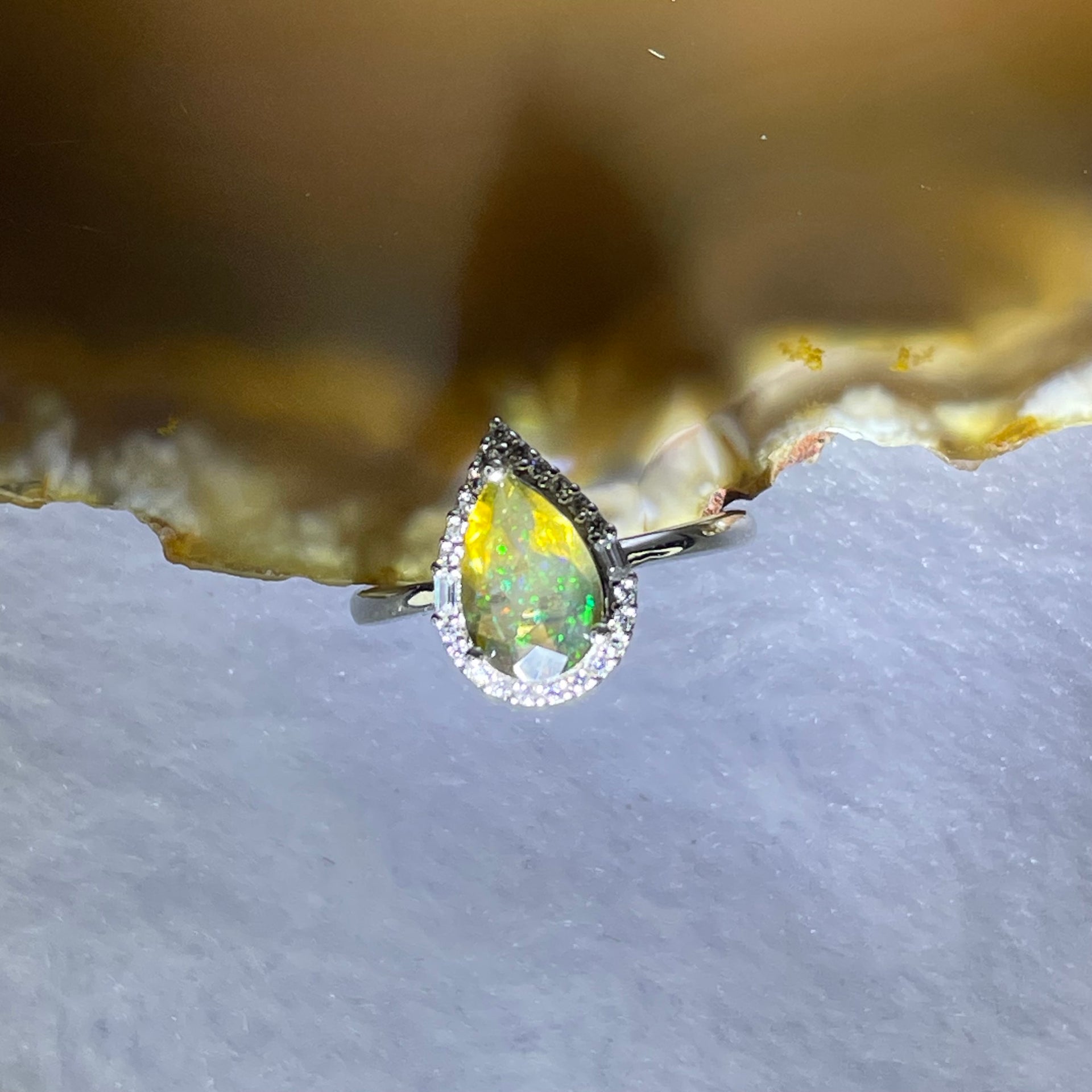 Natural Orange Opal In 925 Sliver Ring 1.97g 7.9 by 6.3 by 4.5 mm - Huangs Jadeite and Jewelry Pte Ltd