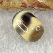 Natural Powerful Tibetan Old Oily Agate Tiger Tooth Daluo Dzi Bead Heavenly Master (Tian Zhu) 虎呀天诛 2.40g 13.5 by 10.3mm - Huangs Jadeite and Jewelry Pte Ltd