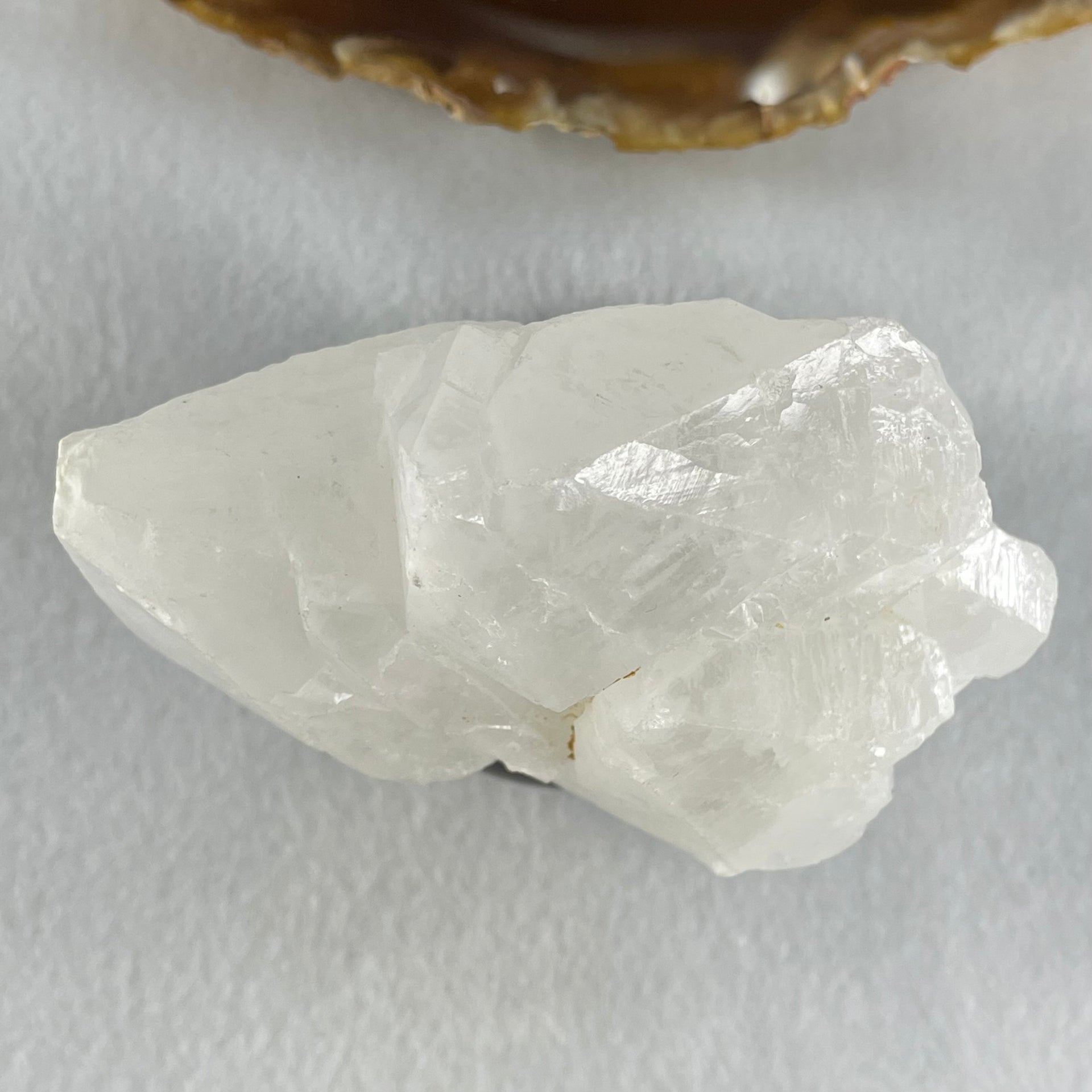 Natural Milky White Quartz Display 241.05g 84.2 by 48.5 by 77.0mm - Huangs Jadeite and Jewelry Pte Ltd