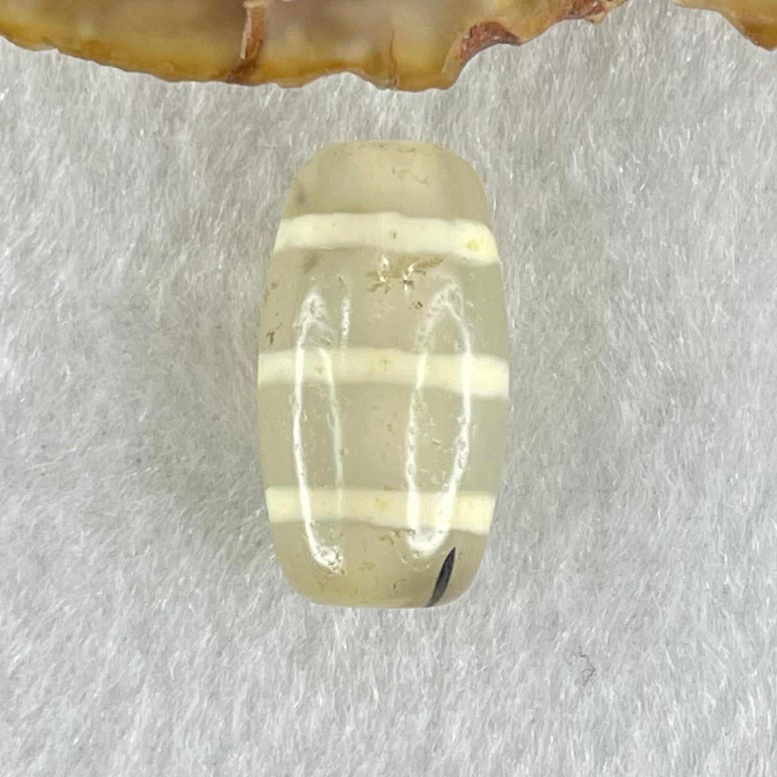 Natural Powerful Tibetan Old Oily Agate 3-Lines Dzi Bead Heavenly Master (Tian Zhu) 三行天诛 3.26g 19.5 by 10.6mm - Huangs Jadeite and Jewelry Pte Ltd