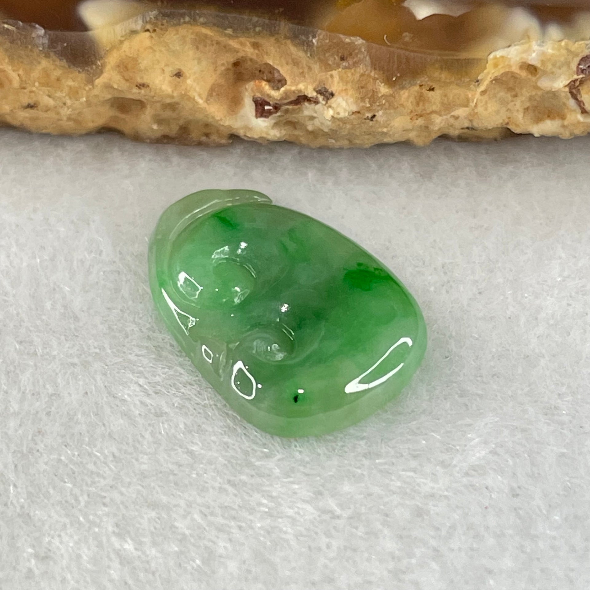 Type A Old Mine Spicy Green Jadeite Ruyi Charm Stone For Setting 1.01g 16.5 by 11.6 by 2.4mm - Huangs Jadeite and Jewelry Pte Ltd