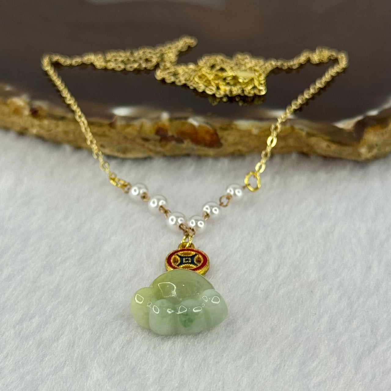 Type A Yellow Green Lavender Jadeite In Paw Necklace 5.35g 13.0 by 16.5 by 7.0mm - Huangs Jadeite and Jewelry Pte Ltd