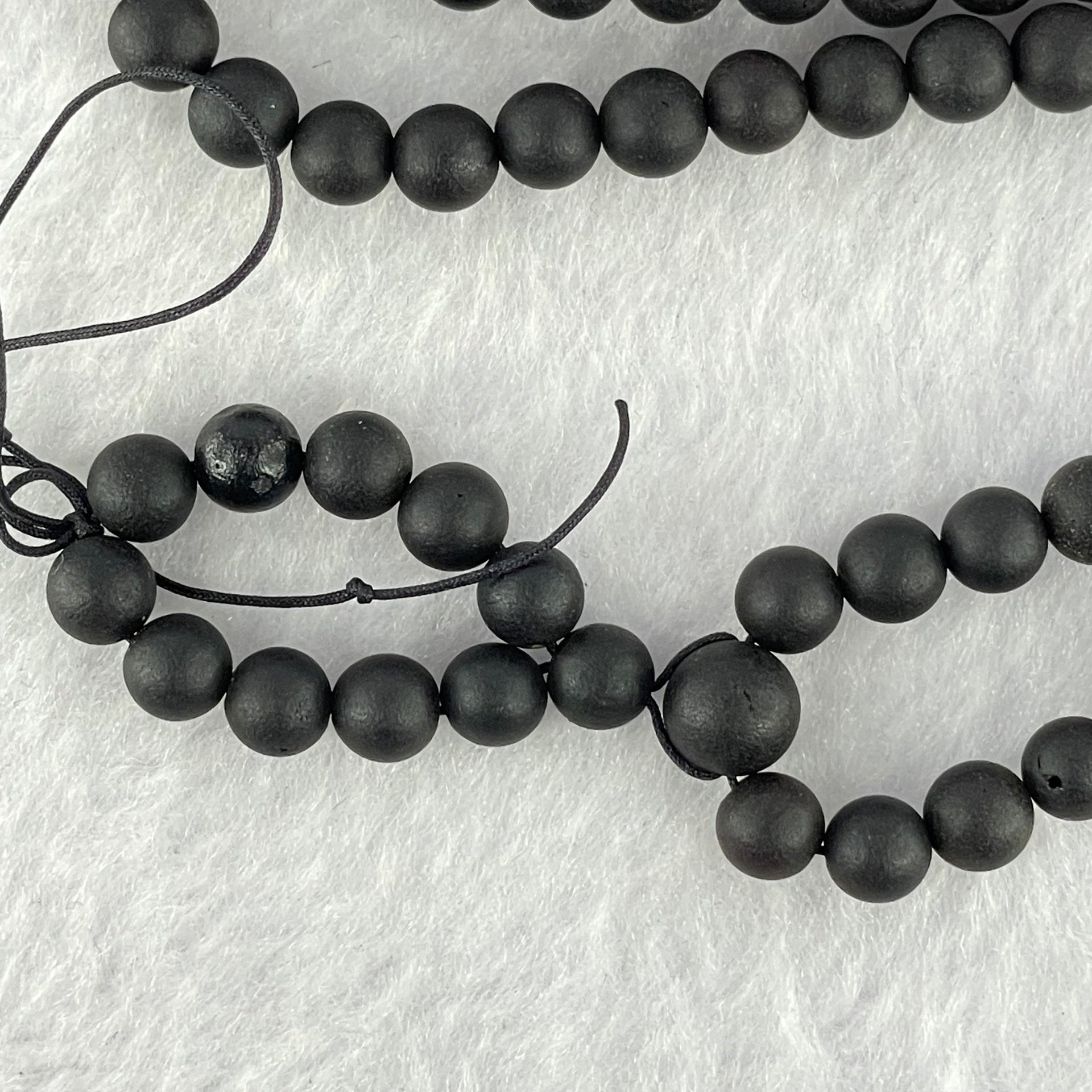 Natural Dark Matt Black Amber Beads Necklace 天然大黑天翁琥珀项链 11.40g 58cm 5.7mm 108 Beads - Huangs Jadeite and Jewelry Pte Ltd