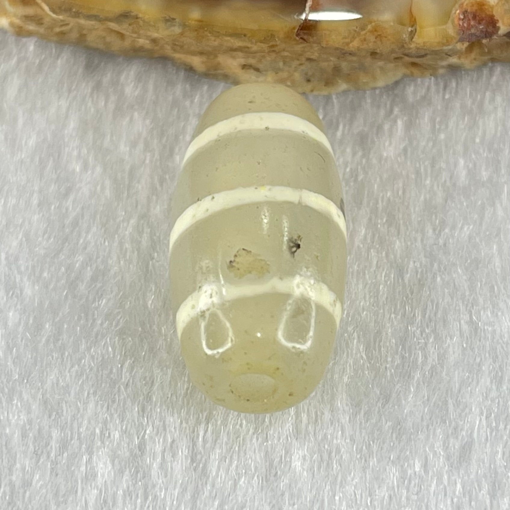 Natural Powerful Tibetan Old Oily Agate 3-Lines Dzi Bead Heavenly Master (Tian Zhu) 三行天诛 2.90g 20.2 by 10.0mm - Huangs Jadeite and Jewelry Pte Ltd