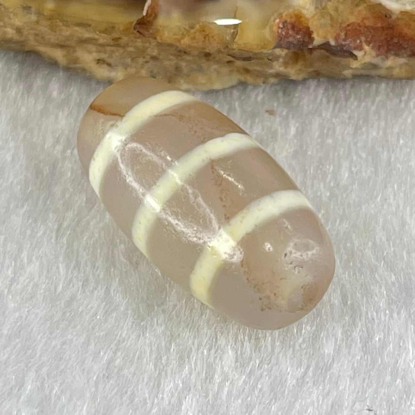 Natural Powerful Tibetan Old Oily Agate 3-Lines Dzi Bead Heavenly Master (Tian Zhu) 三行天诛 3.18g 20.0 by 10.4mm - Huangs Jadeite and Jewelry Pte Ltd