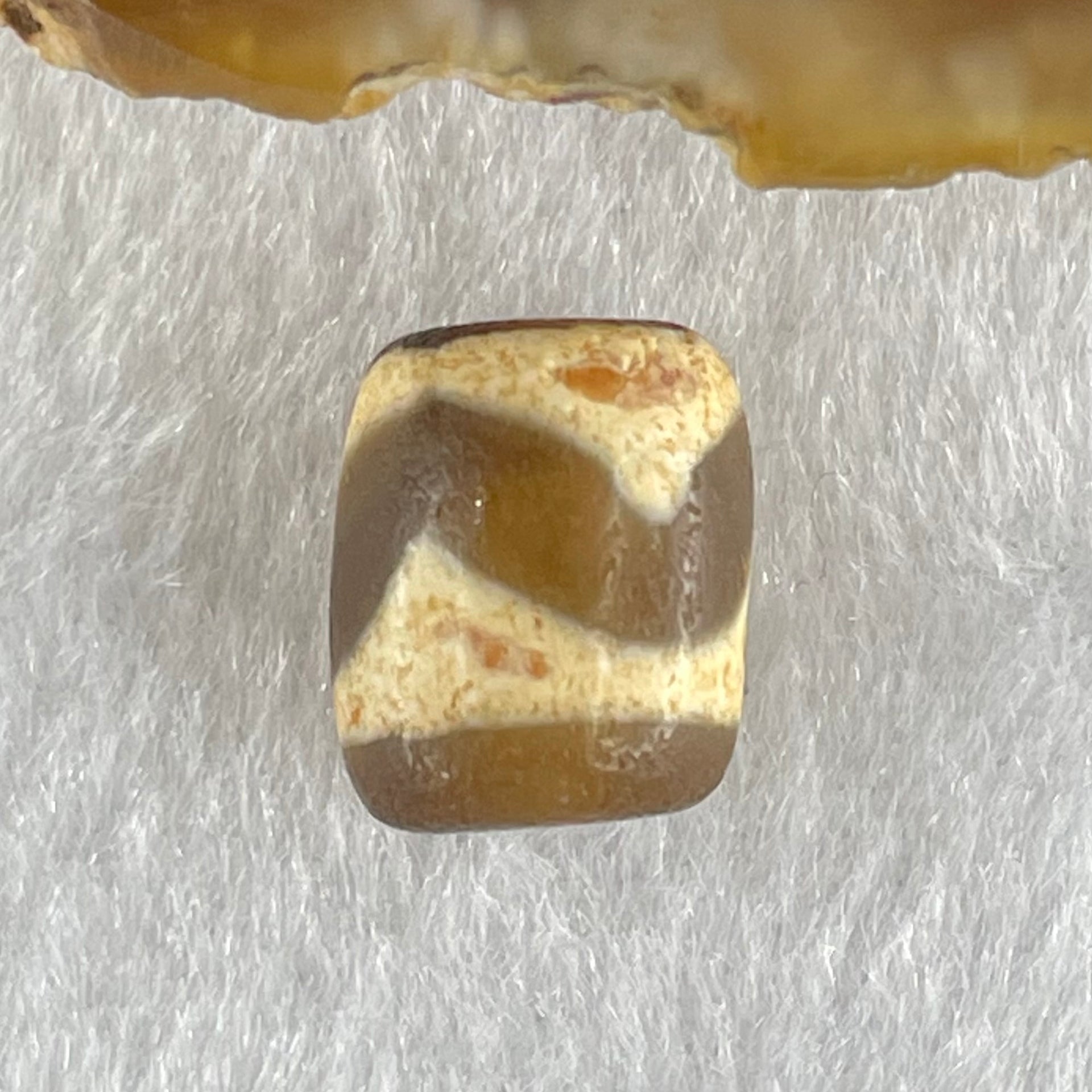 Natural Powerful Tibetan Old Oily Dark Brown Yellow Agate Tiger Tooth Daluo Dzi Bead Heavenly Master (Tian Zhu) 2.06g 12.2 by 10.1mm - Huangs Jadeite and Jewelry Pte Ltd