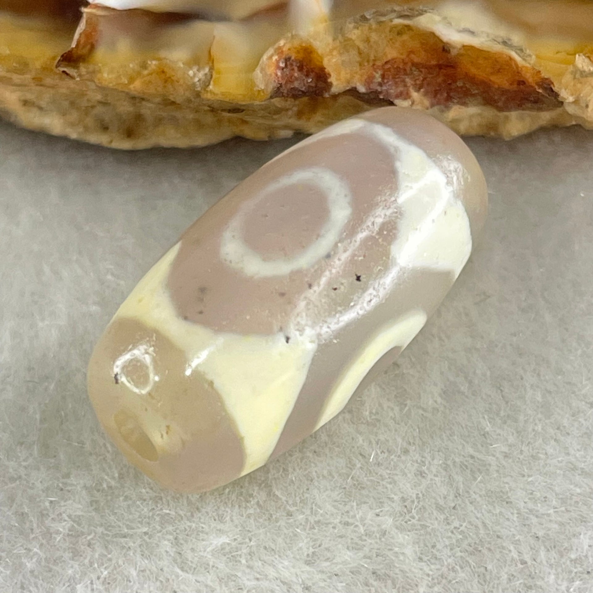 Natural Powerful Tibetan Old Oily Agate 3 Eyes Dzi Bead Heavenly Master (Tian Zhu) 三眼天诛 3.23g 20.0 by 10.5mm - Huangs Jadeite and Jewelry Pte Ltd