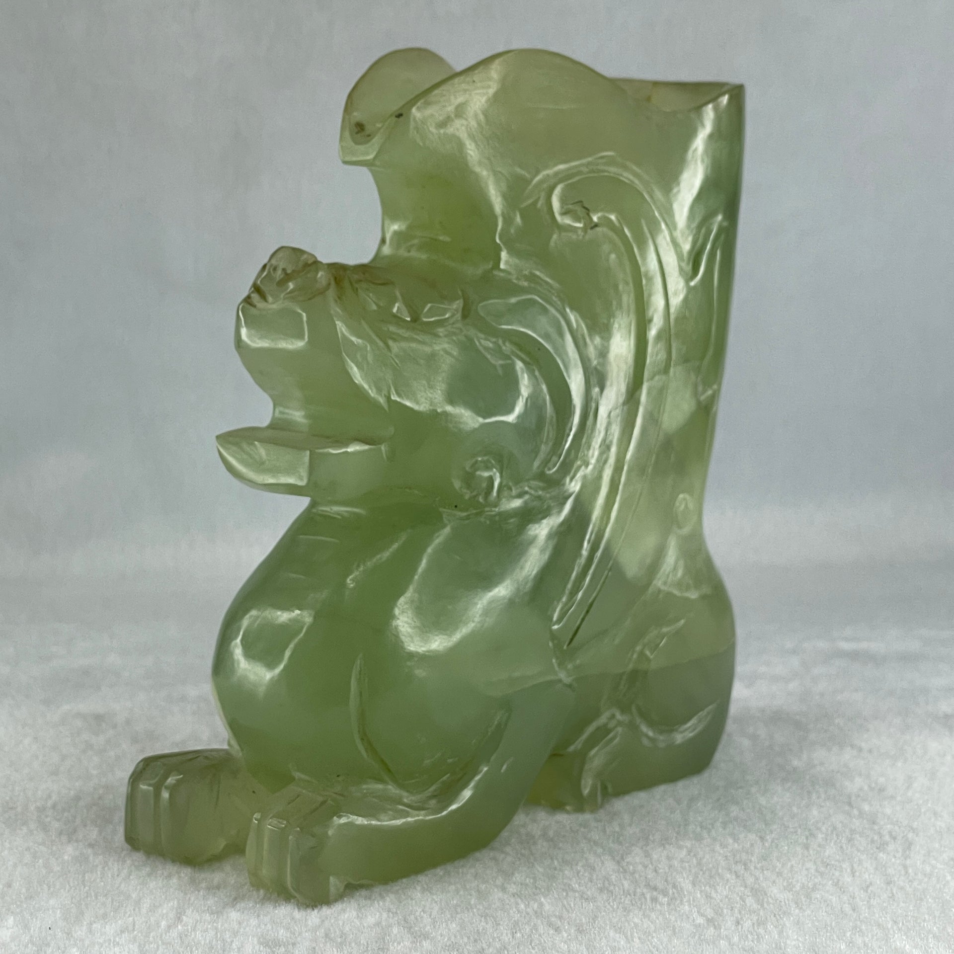 Natural Green Serpentine Pixiu Vase Display 989.6g 130.0 by 48.0 by 135.0mm - Huangs Jadeite and Jewelry Pte Ltd