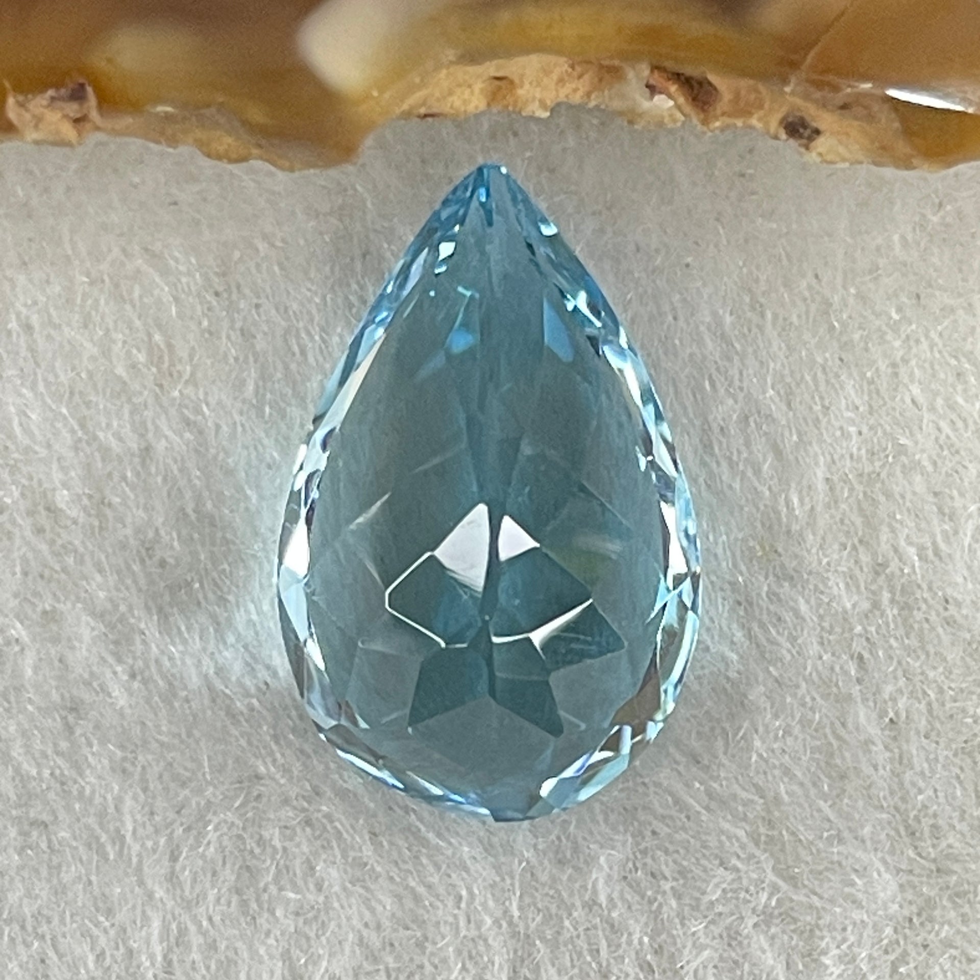 Natural Sky Blue Topaz Teardrop Shape 10.49ct 17.4 by 10.4 by 7.8mm - Huangs Jadeite and Jewelry Pte Ltd