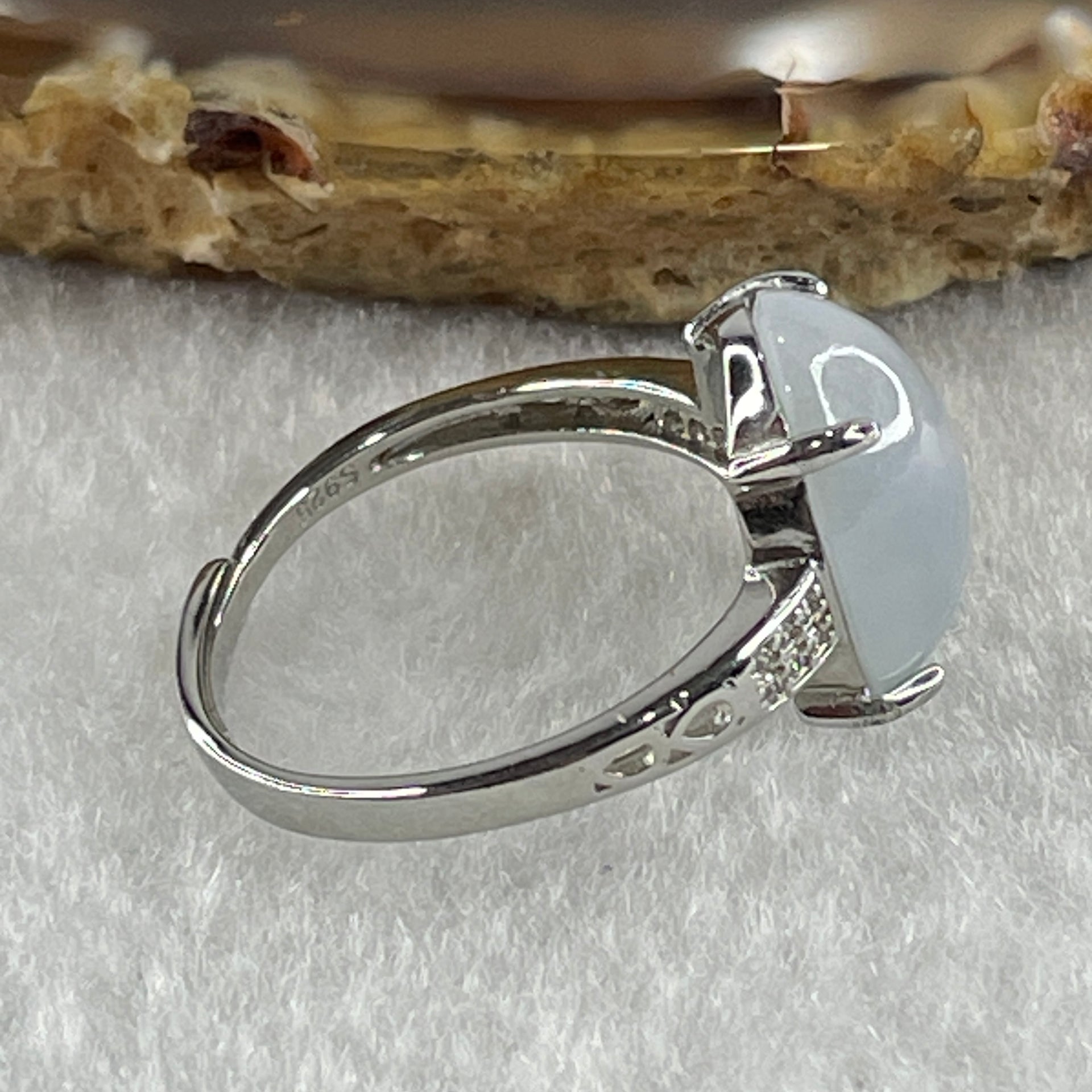 Type A Lavender Cabochon Jadeite in S925 Sliver Ring (Adjustable Size) 2.72g 13.6 by 10.4 by 6.0mm - Huangs Jadeite and Jewelry Pte Ltd