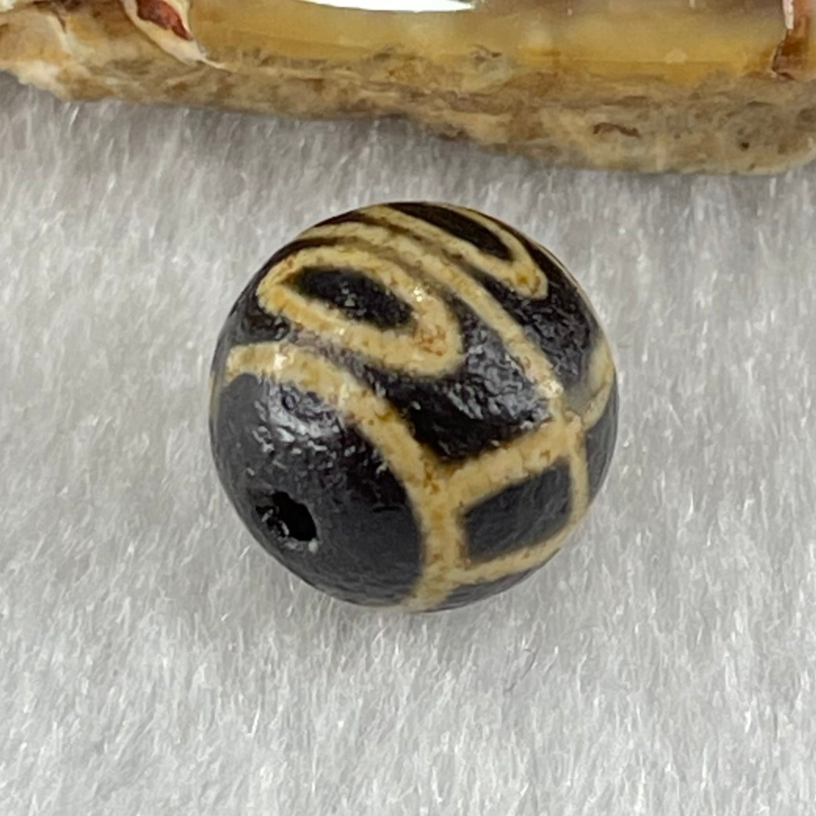 Natural Powerful Tibetan Old Oily Agate 4 Eyes Dzi Bead Heavenly Master (Tian Zhu) 四眼天诛 1.55g 10.2 by 10.5mm - Huangs Jadeite and Jewelry Pte Ltd