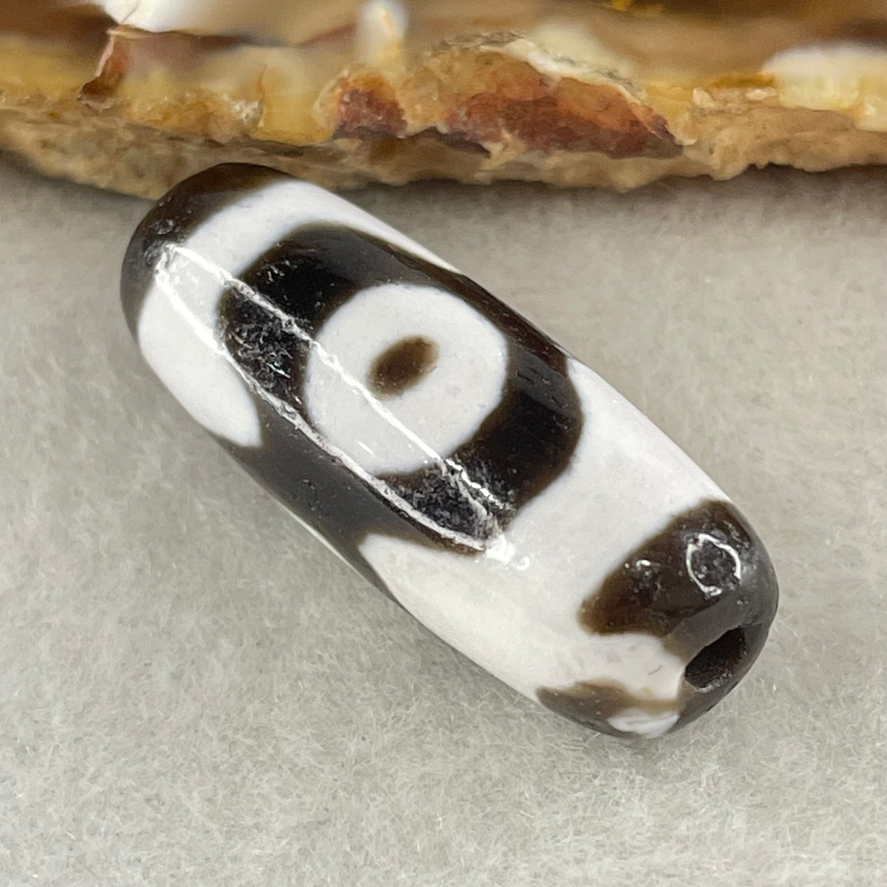 Natural Powerful Tibetan Old Oily Agate 3 Eyes Dzi Bead Heavenly Master (Tian Zhu) 三眼天诛 4.99g 27.6 by 10.8mm - Huangs Jadeite and Jewelry Pte Ltd