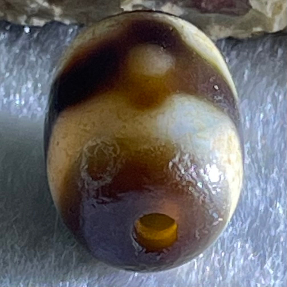 Natural Powerful Tibetan Old Oily Dark Brown With White Agate 3 Eyes Dzi Bead Heavenly Master (Tian Zhu) 三眼天诛 3.32g 16.0 by 11.7mm - Huangs Jadeite and Jewelry Pte Ltd