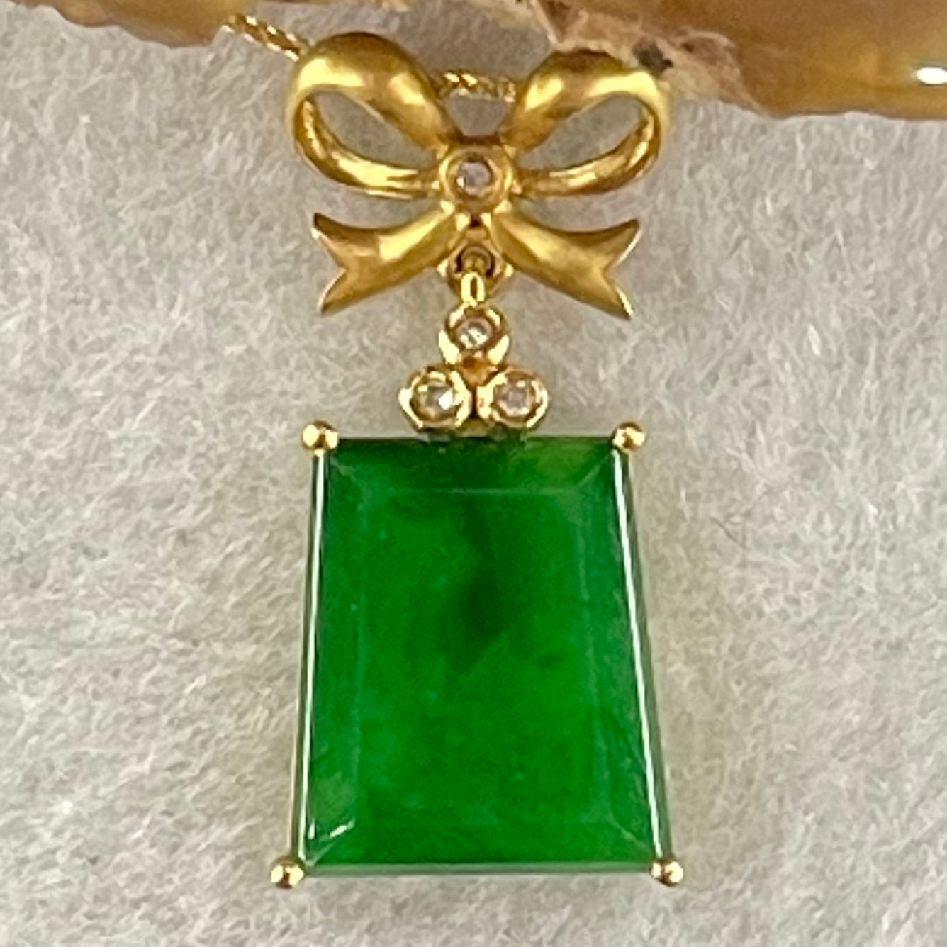 Type A Old Mine Spicy Green Jadeite with Diamonds in 18K Yellow Gold Necklace 2.42g 11.6 by 9.5 by 2.2mm 40cm - Huangs Jadeite and Jewelry Pte Ltd