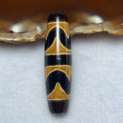 Natural Powerful Tibetan Old Oily Agate  Double Tiger Tooth Daluo Dzi Bead Heavenly Master (Tian Zhu) 虎呀天诛 6.94g 39.4 by 11.1mm - Huangs Jadeite and Jewelry Pte Ltd