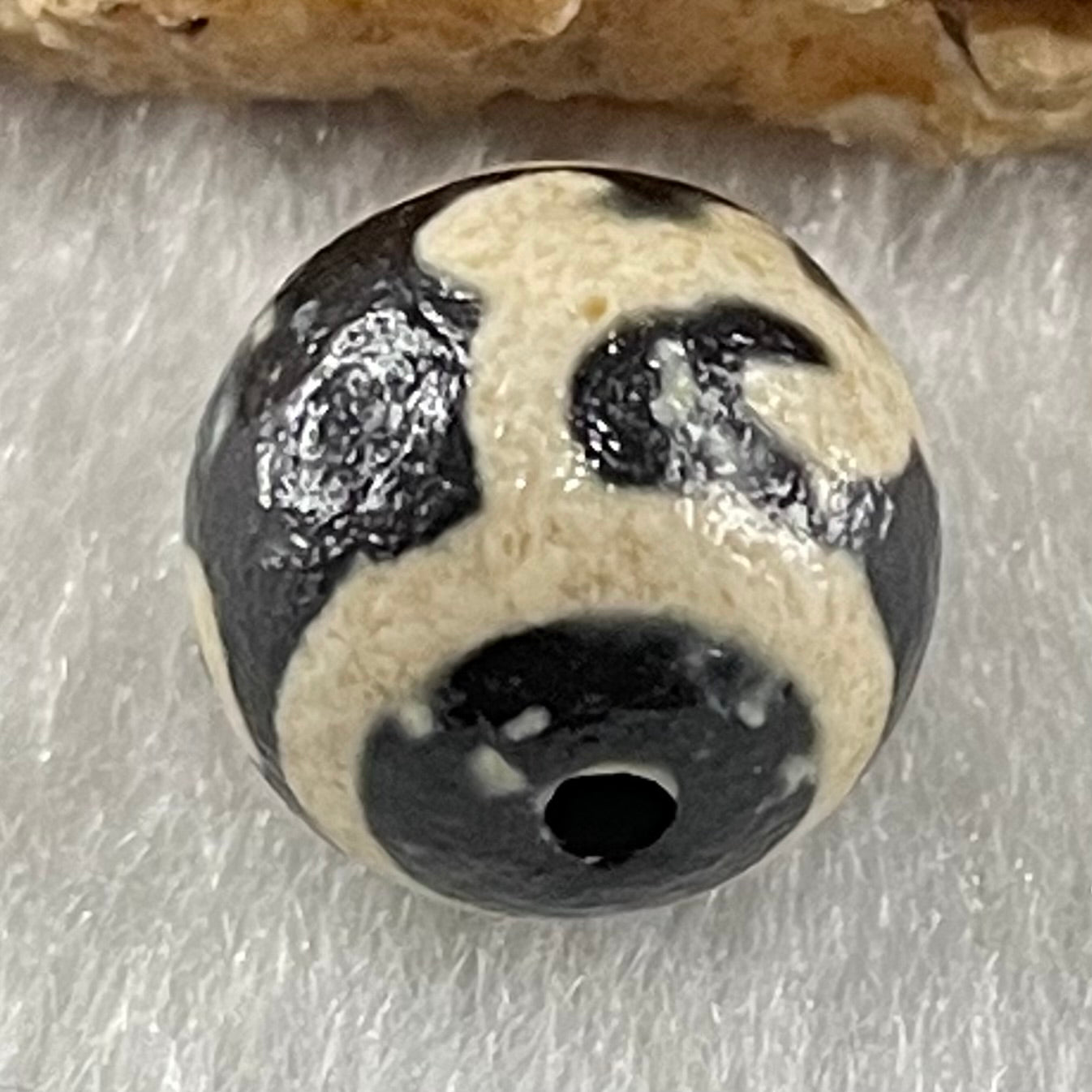 Natural Powerful Tibetan Old Oily Brown Yellowish White Agate Green Tara Dzi Bead Heavenly Master (Tian Zhu) 绿度母天珠 1.47g 10.0 by 10.4mm - Huangs Jadeite and Jewelry Pte Ltd