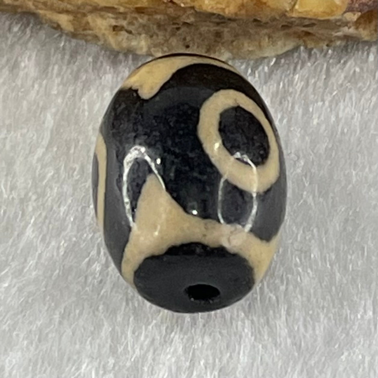 Natural Powerful Tibetan Old Oily Agate 3 Eyes Dzi Bead Heavenly Master (Tian Zhu) 三眼天诛 2.06g 13.5 by 10.0mm - Huangs Jadeite and Jewelry Pte Ltd