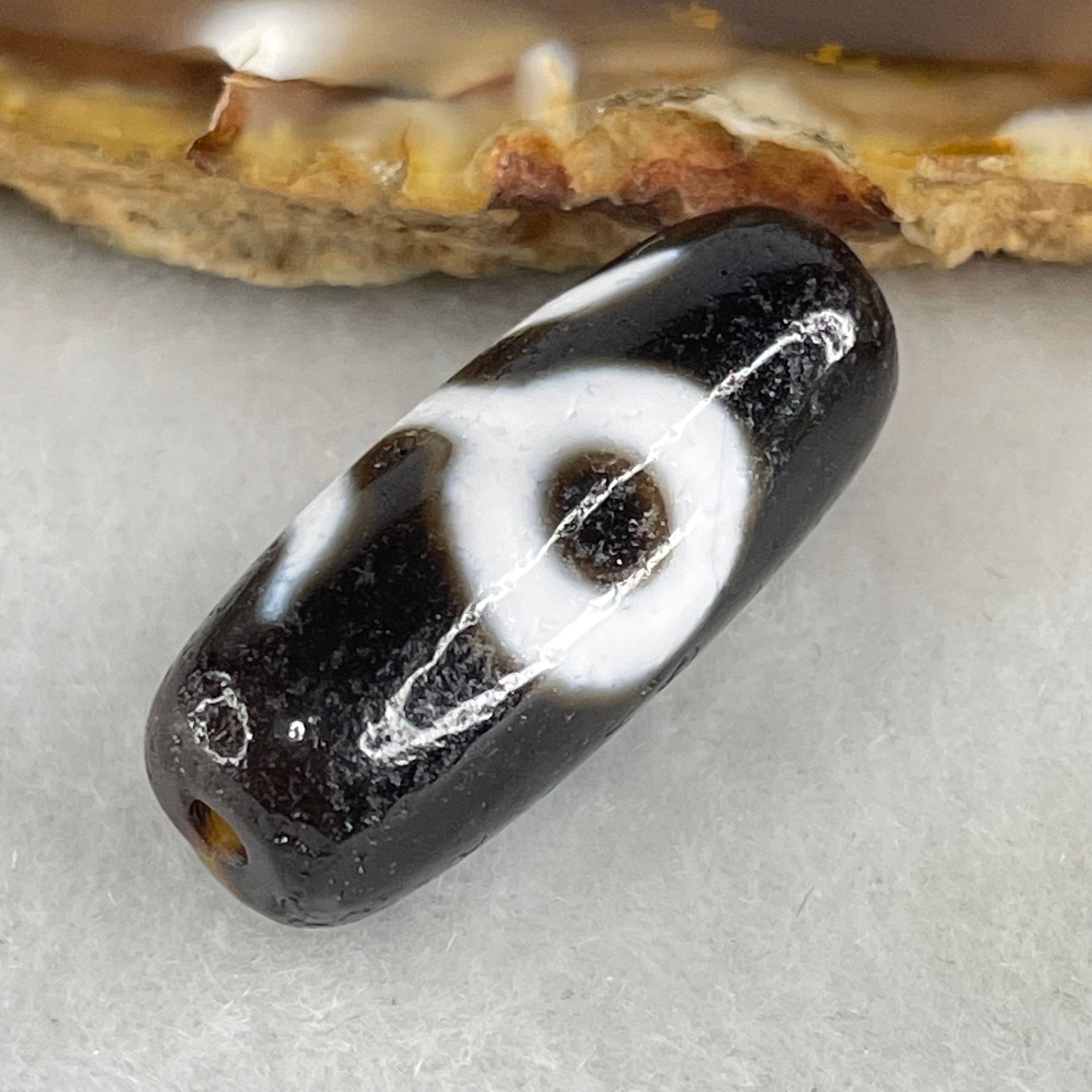 Natural Powerful Tibetan Old Oily Agate Patina Guiren Tairen Human Dzi Bead Totem Amulet Heavenly Master (Tian Zhu) 贵人天诛 5.77g 28.2 by 11.4mm - Huangs Jadeite and Jewelry Pte Ltd