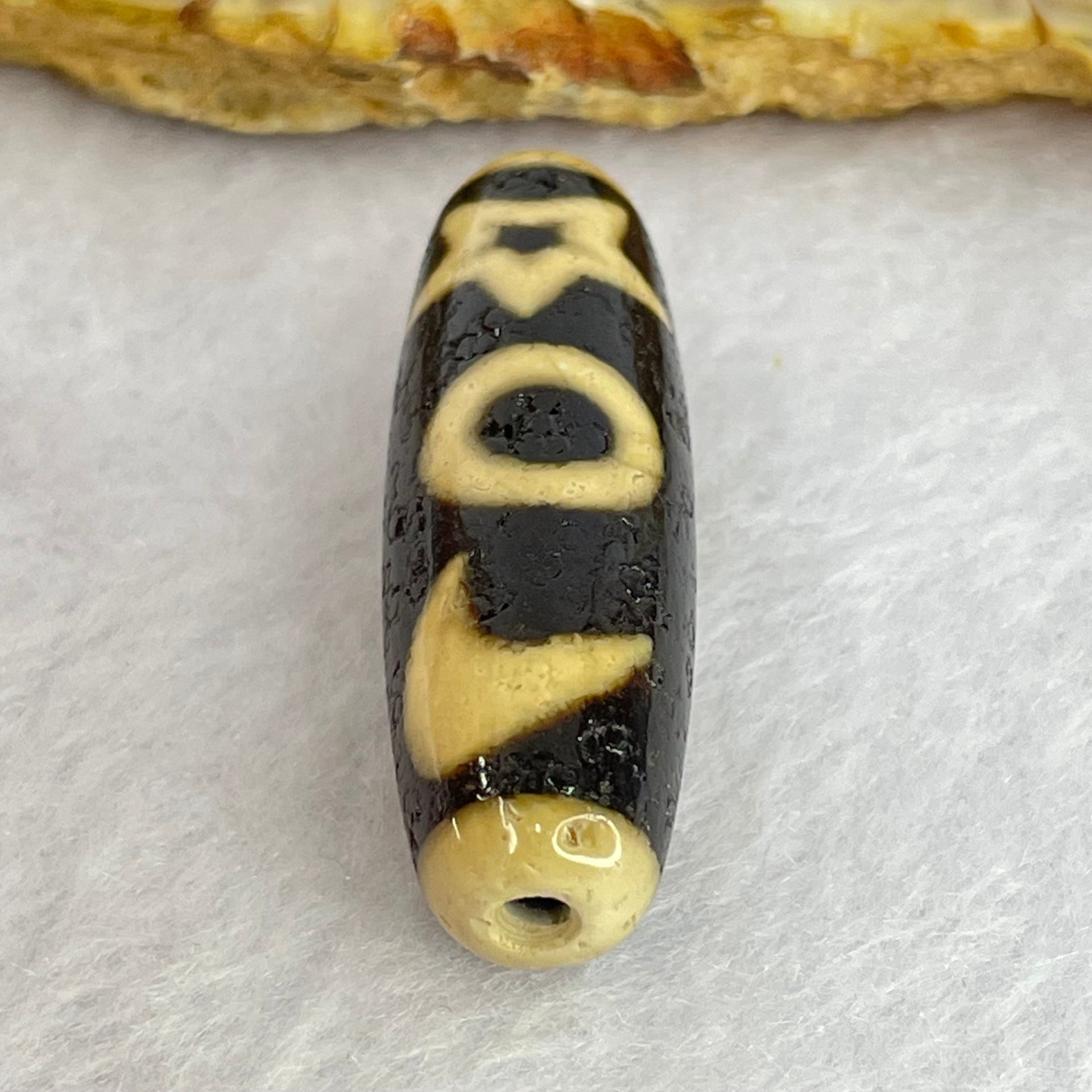 Natural Powerful Tibetan Old Oily Agate Cai Shen with Moon Sun Star Dzi Bead Heavenly Master (Tian Zhu) 财神天珠 8.63g 38.2 by 12.2mm - Huangs Jadeite and Jewelry Pte Ltd