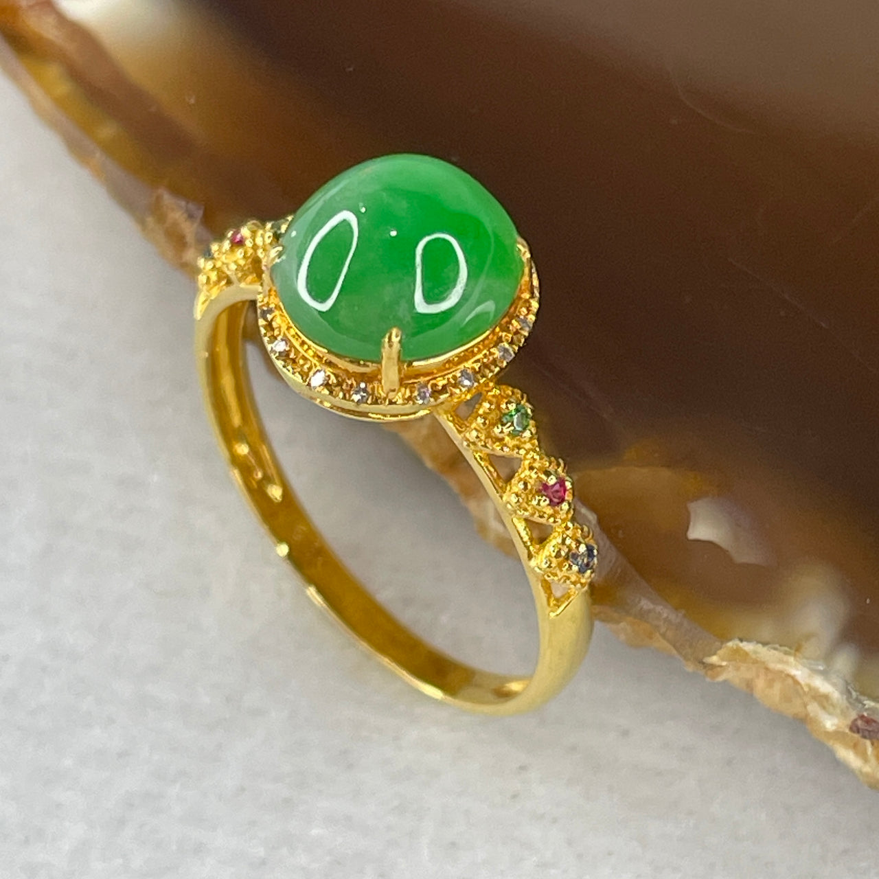 Type A Green Burmese Feng Shui Jade jadeite ring in 18k yellow gold & natural diamonds 2.05g US 7 HK 14 - Huangs Jadeite and Jewelry Pte Ltd