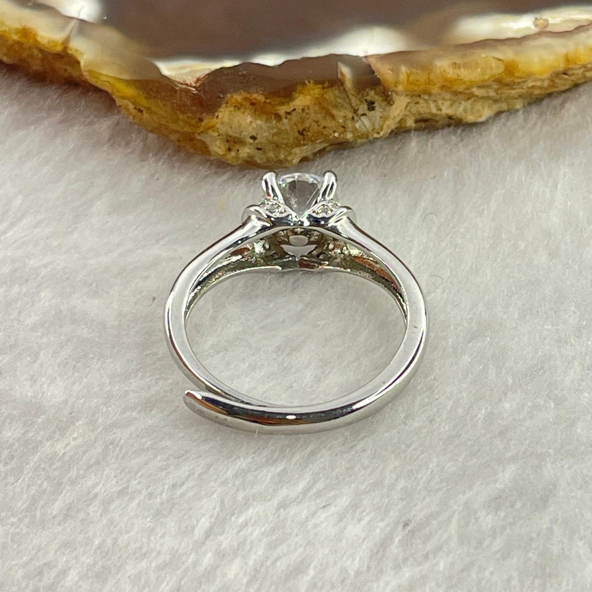 Colourless Cubic Zirconia with Crystals In S925 Sliver Ring (Adjustable Size) 2.49g 5.6 by 3.4mm - Huangs Jadeite and Jewelry Pte Ltd